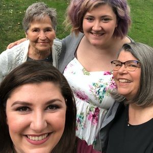 Meet your Posher, Donna